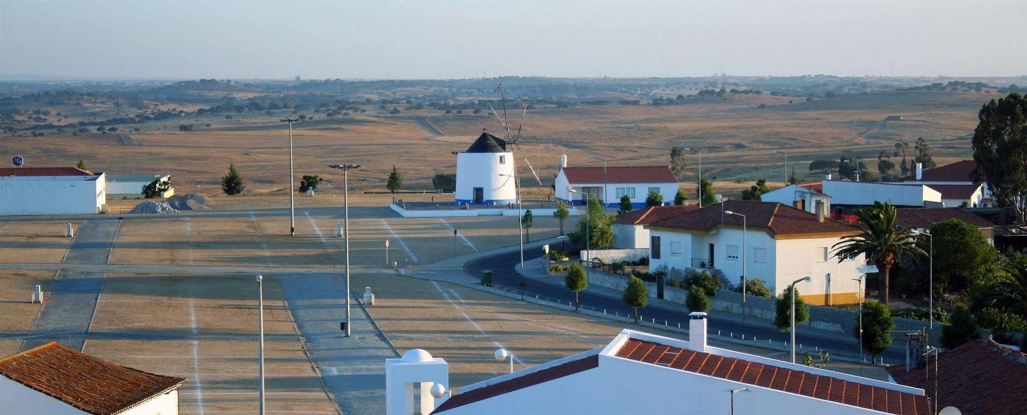 Hotel Vila Verde Castro Verde Zewnętrze zdjęcie